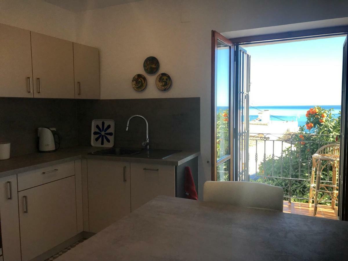 Вілла Altea Town House Sea View Екстер'єр фото
